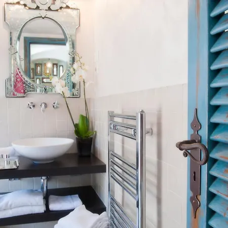 Πανσιόν Casa Buonocore 2*
