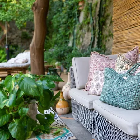 카사 부오노코레 게스트하우스